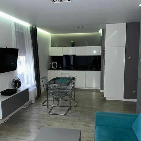 Apartament Shadow Grey Kołobrzeg Exteriör bild